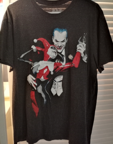 DC Comics Alex Ross Snowy Joker/Harley Quinn T shirt - Picture 1 of 3